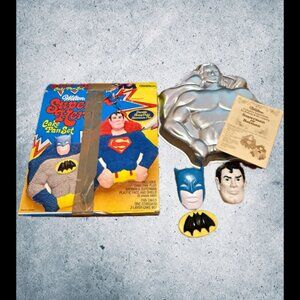Vintage Superman Batman Cake Pan Set Wilton Super Hero 1977 COMPLETE DC Comics